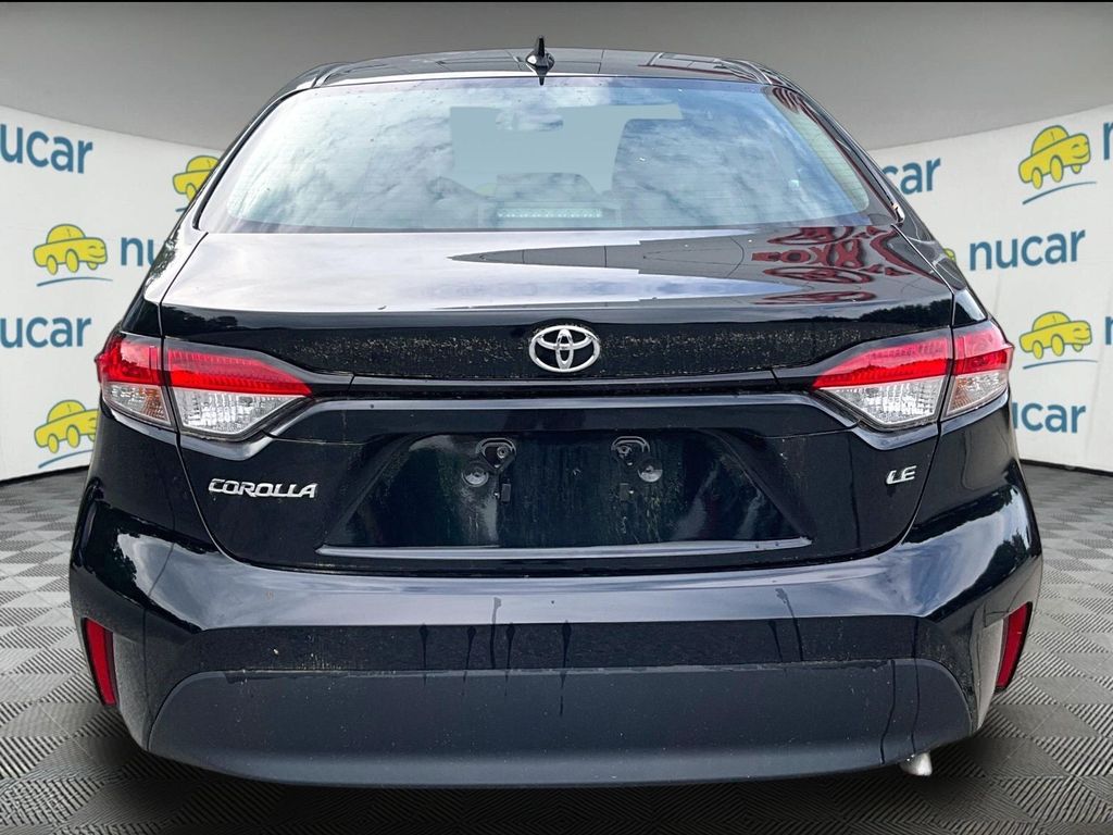 2023 Toyota Corolla — photo 3