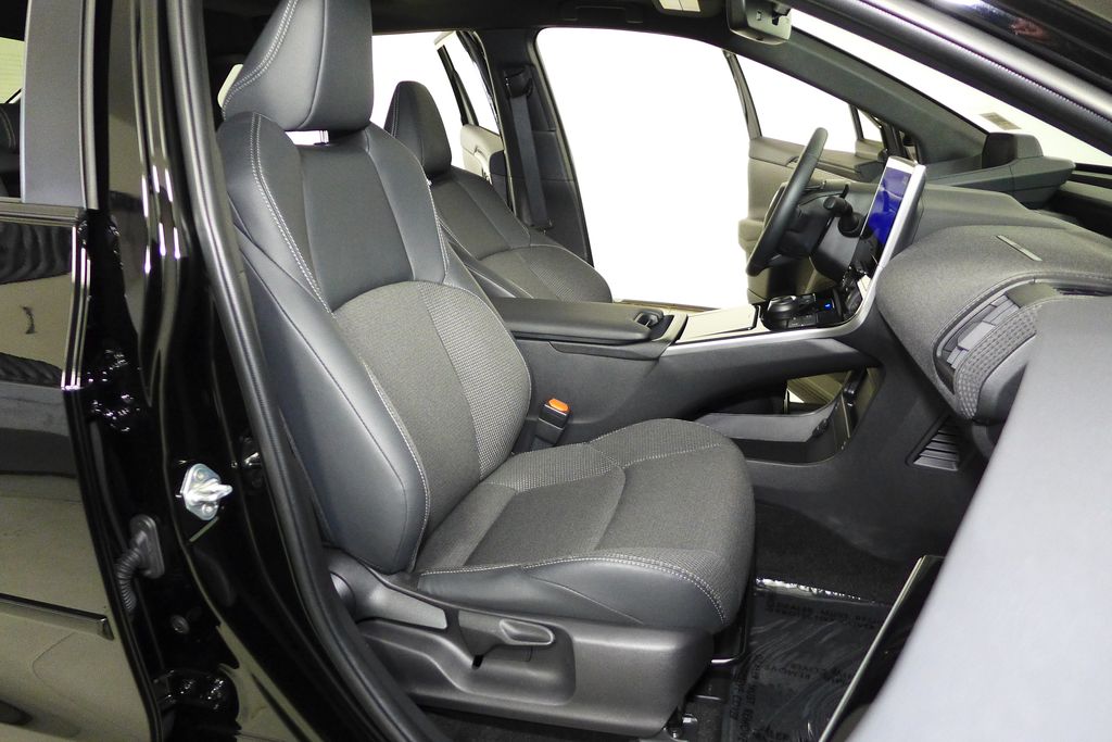2023 Toyota bZ4X XLE 19