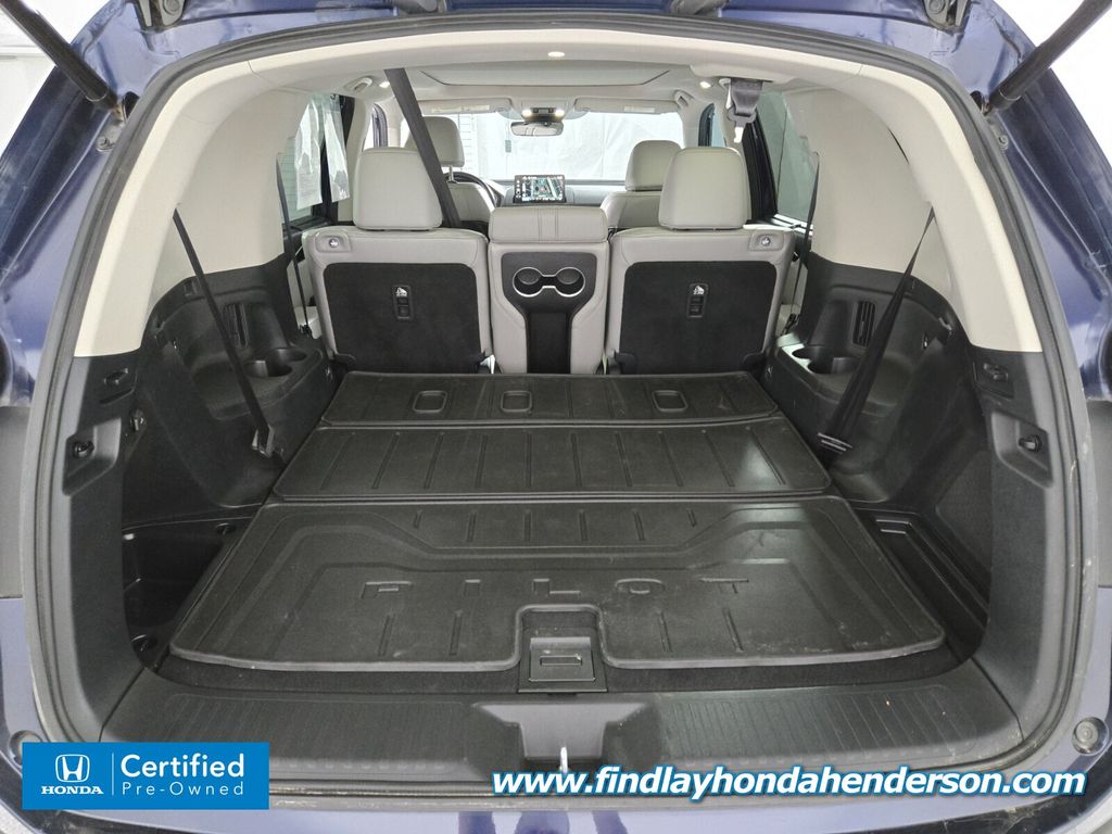 2023 Honda Pilot Touring photo