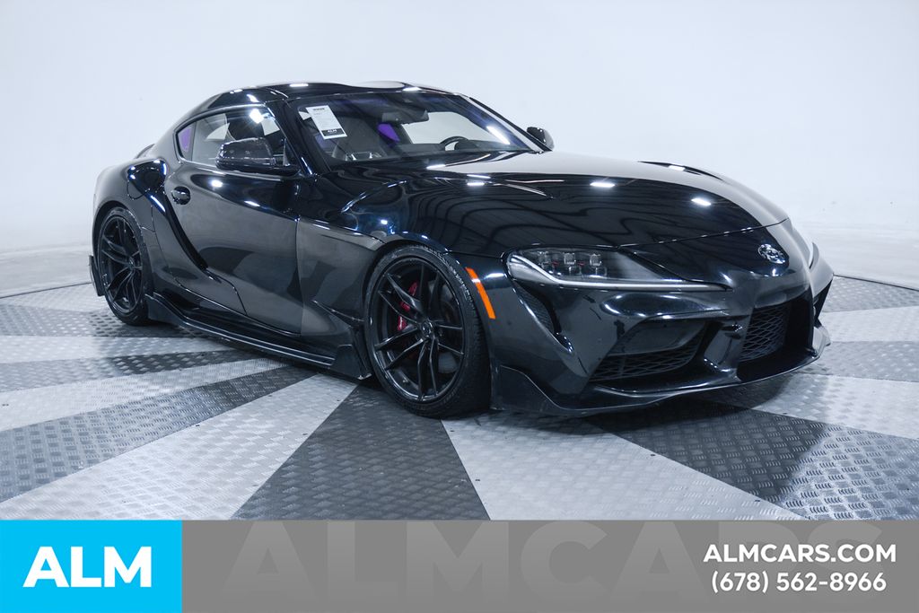 Used 2020 Black Toyota 3.0 image 9