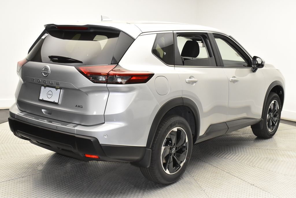 2025 Nissan Rogue SV 5