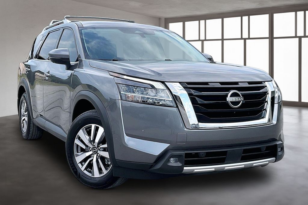 Used 2022 Nissan Pathfinder SUV