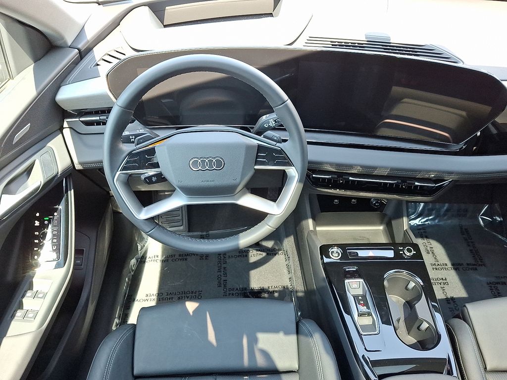 Thumbnail: 2025 Audi Q6 e-tron - 11