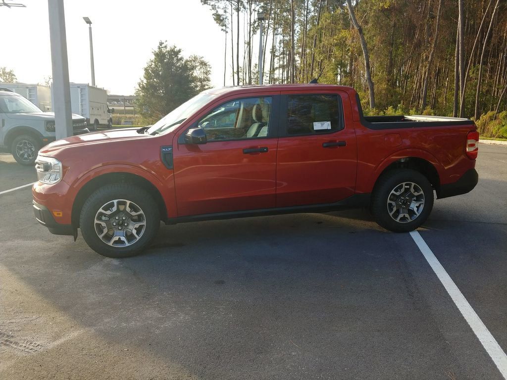 2024 Ford Maverick XLT