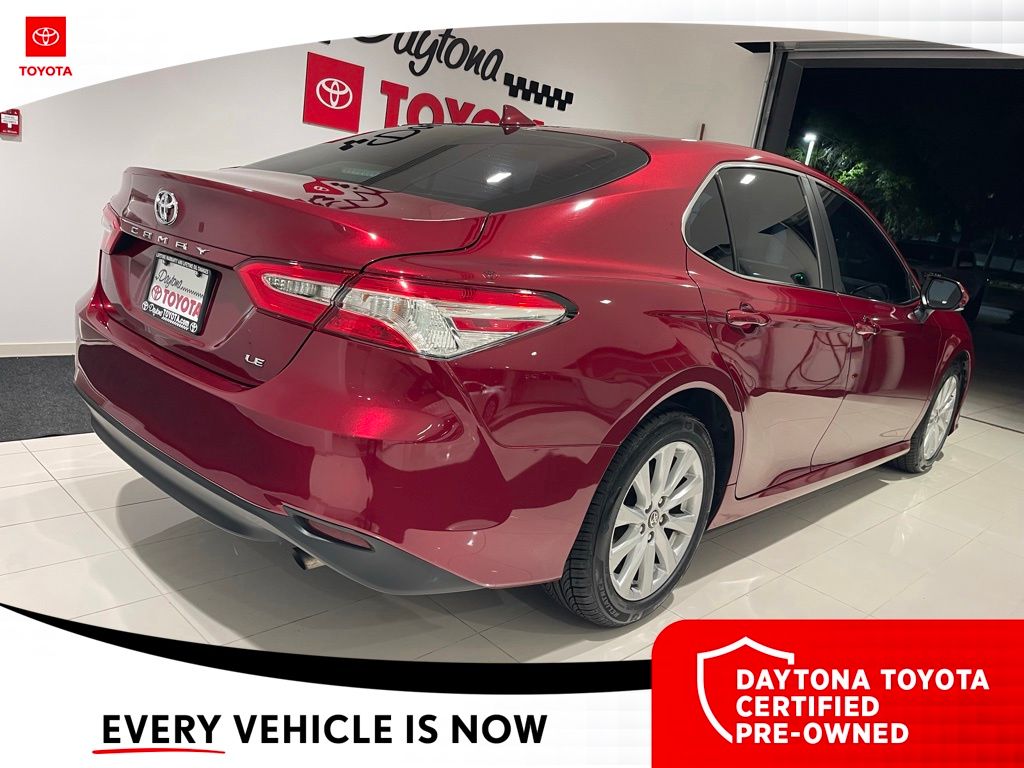 2020 Toyota Camry LE - Photo 8