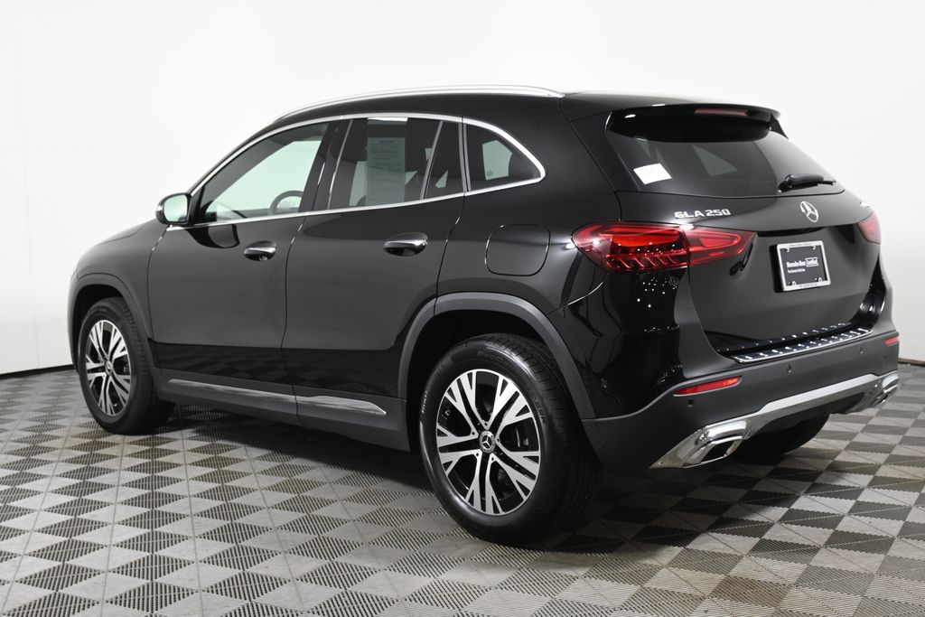 Thumbnail: 2025 Mercedes-Benz GLA - 5