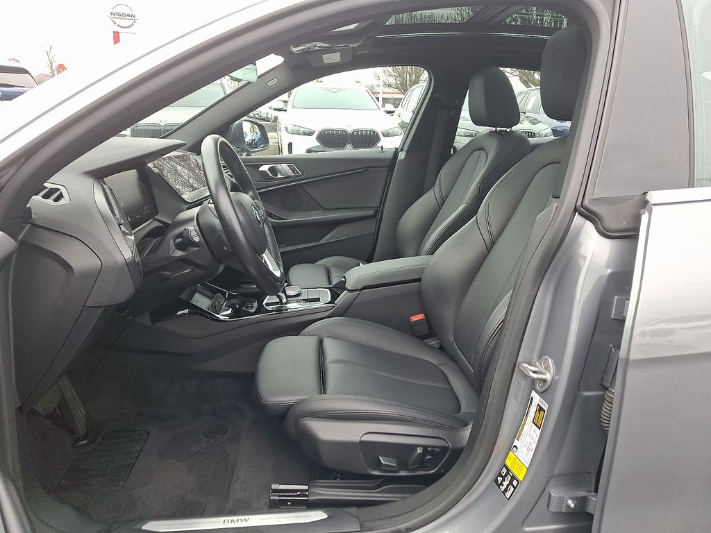 Thumbnail: 2022 BMW 2 Series - 14