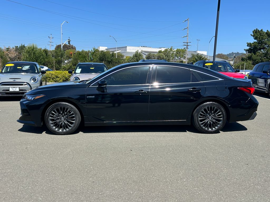 Thumbnail: 2019 Toyota Avalon - 2