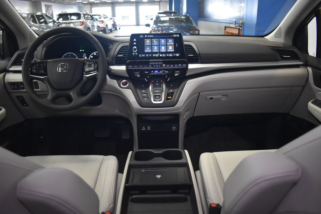 2025 Honda Odyssey EX-L 10