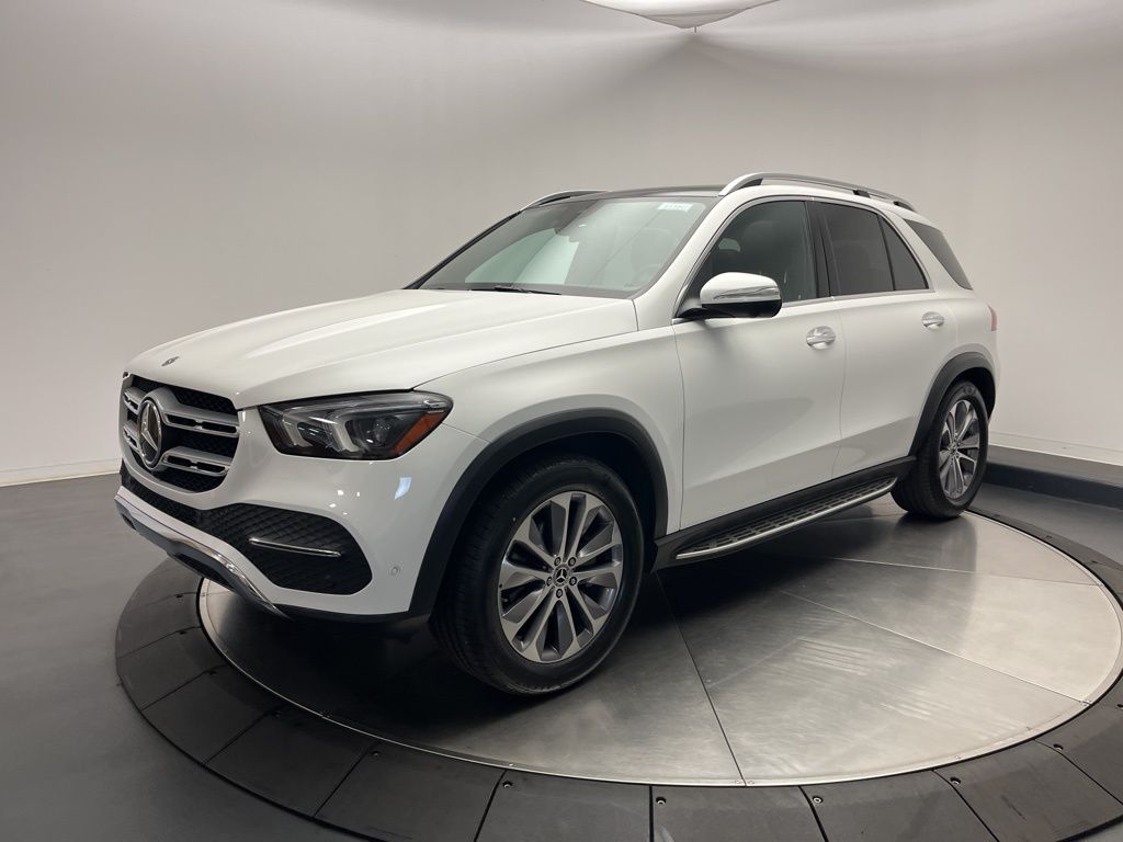 Thumbnail: 2023 Mercedes-Benz GLE - 3