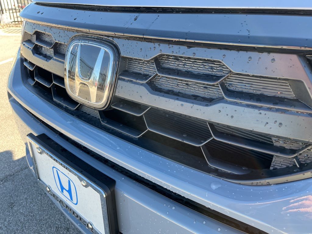 Thumbnail: 2026 Honda Odyssey - 16