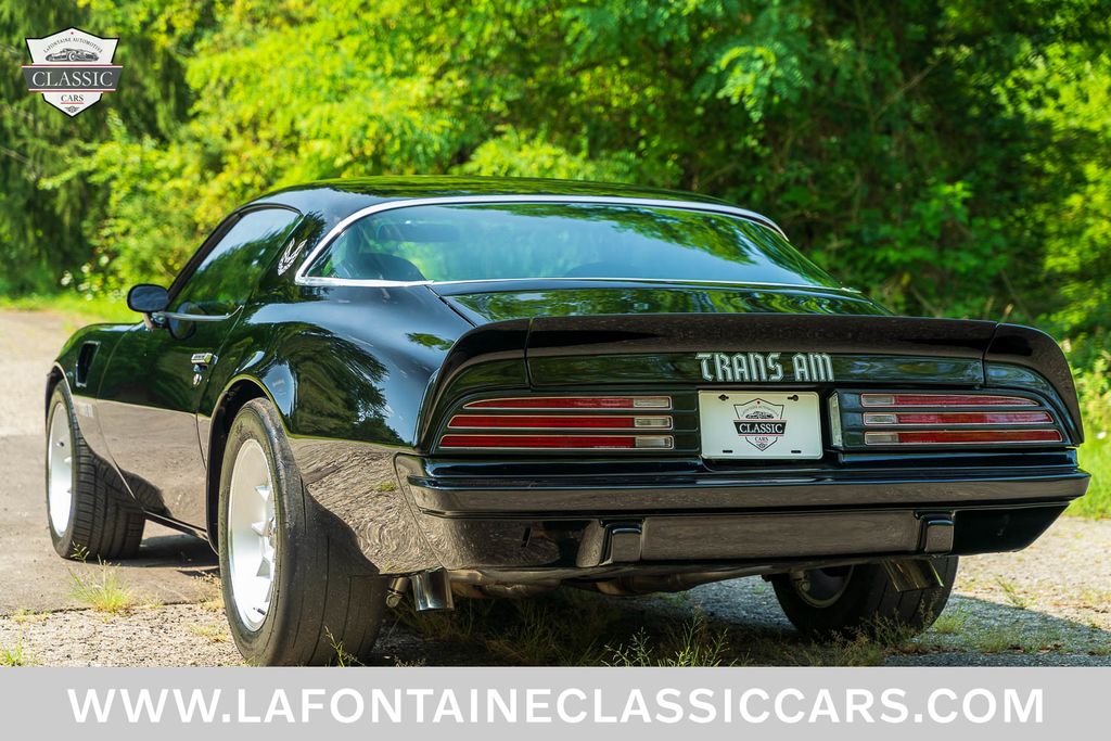1975 Pontiac Trans Am 32