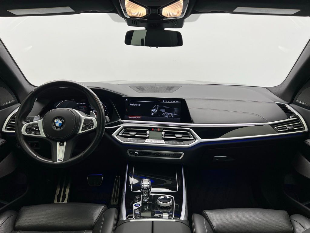 2022 BMW X7 M50i 12