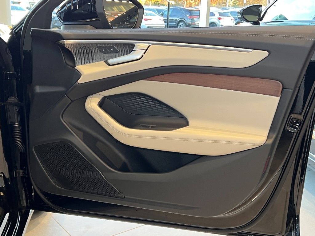 Thumbnail: 2026 Audi A6 - 14