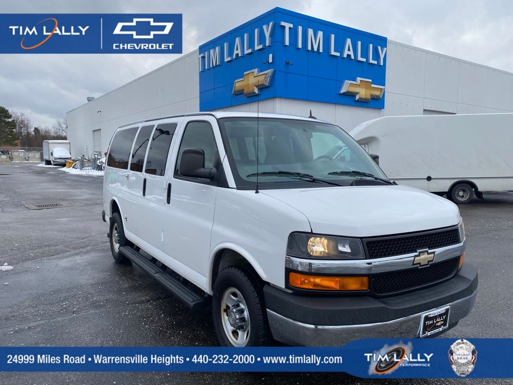 2015 Chevrolet Express 2500 LT RWD