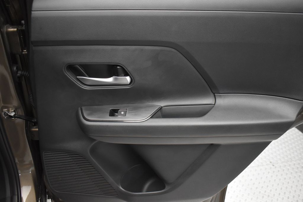 Thumbnail: 2026 Nissan Kicks - 29