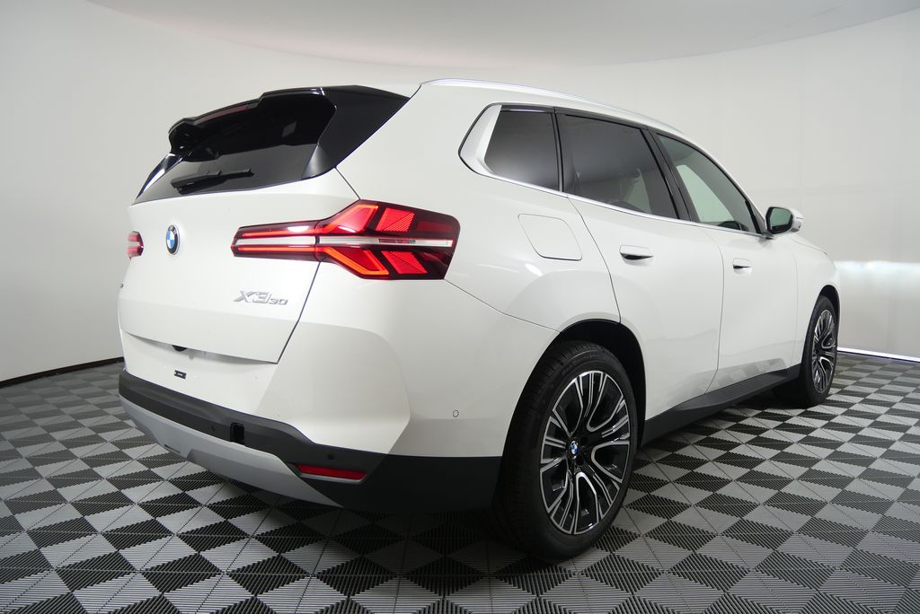 Thumbnail: 2025 BMW X3 - 3