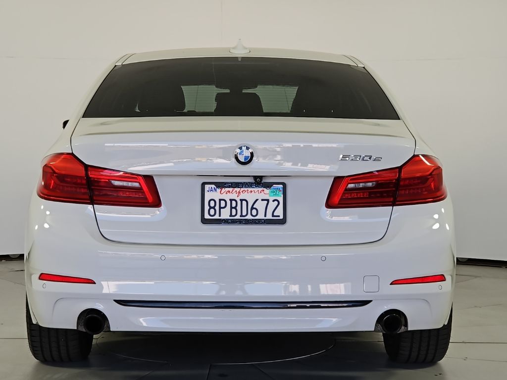 Thumbnail: 2020 BMW 5 Series - 9