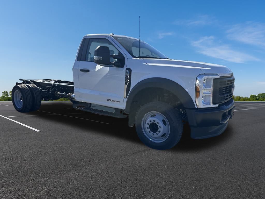 New 2025 Ford Super Duty F-550 Chassis Regular Cab (DRW) 169" Wheelbase XL