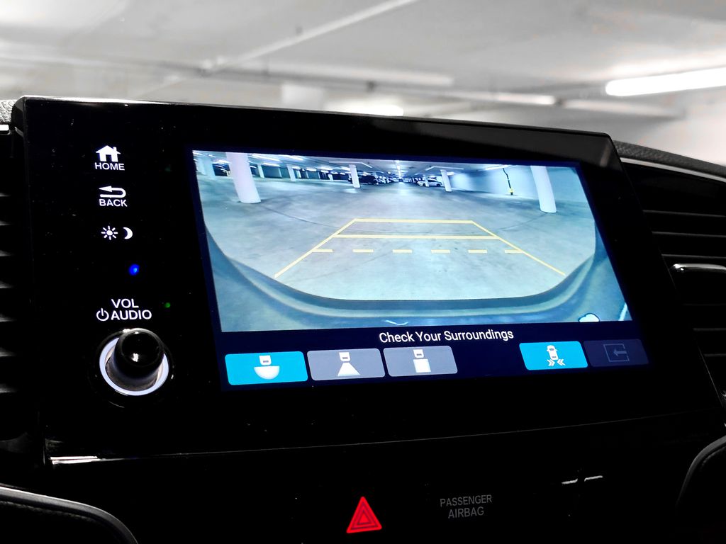 2020 Honda Pilot Touring photo 27