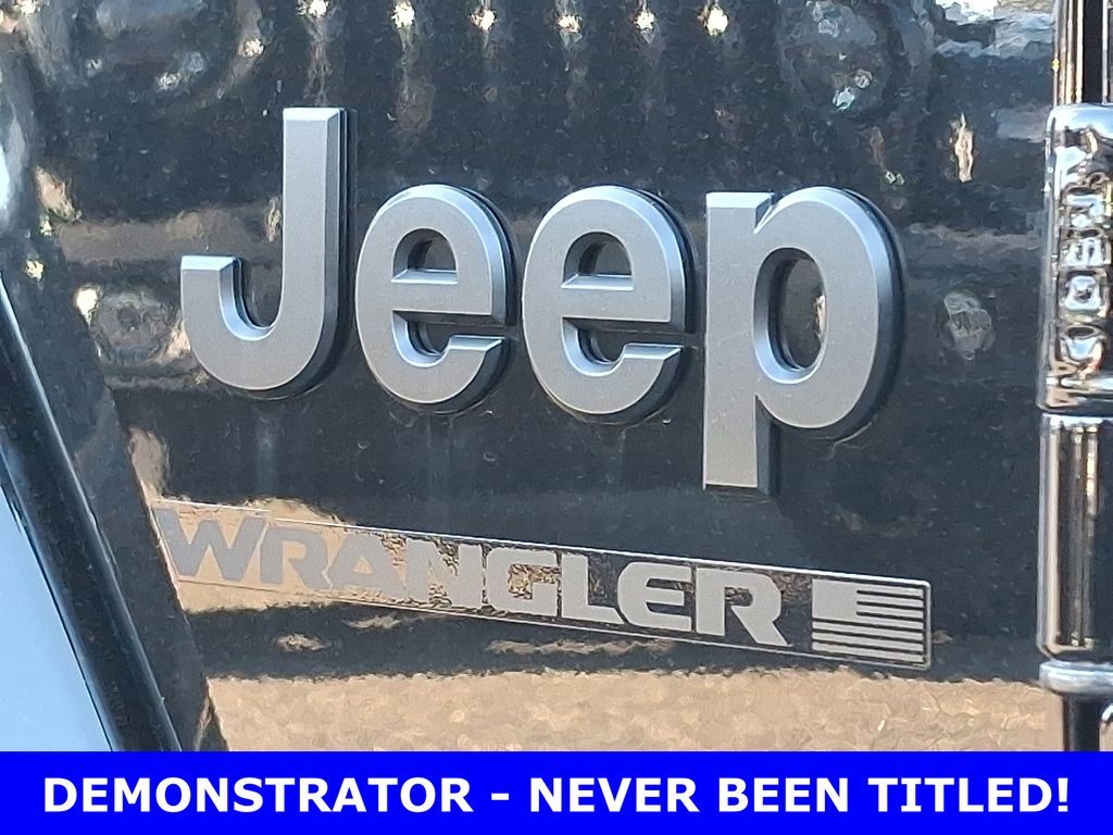 New 2025 Jeep Wrangler SUV