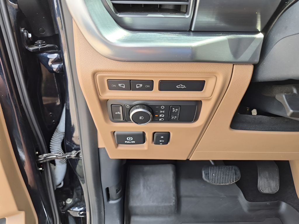 Used Car 2022 Ford F-150  Lariat For Sale Under $50,000 In Austin, Texas