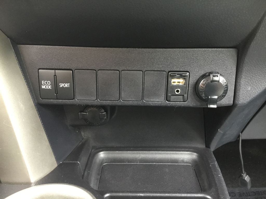 2014 Toyota RAV4 XLE 20