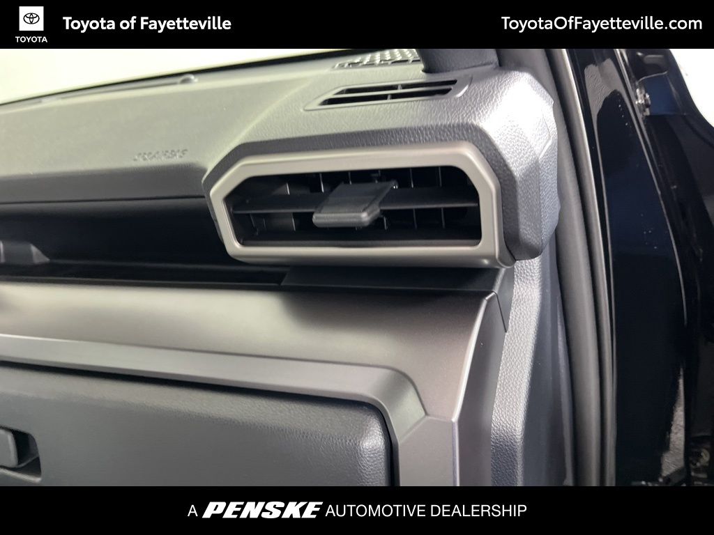 Thumbnail: 2025 Toyota 4Runner - 19