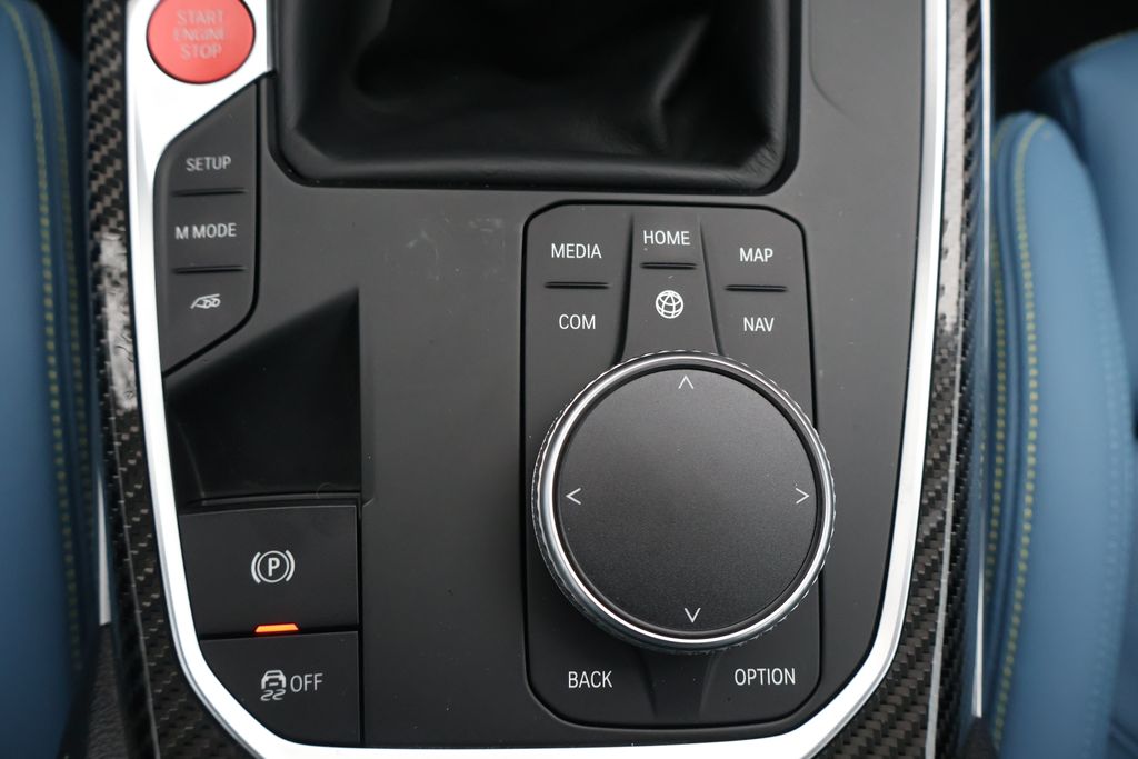 Thumbnail: 2022 BMW M3 - 21