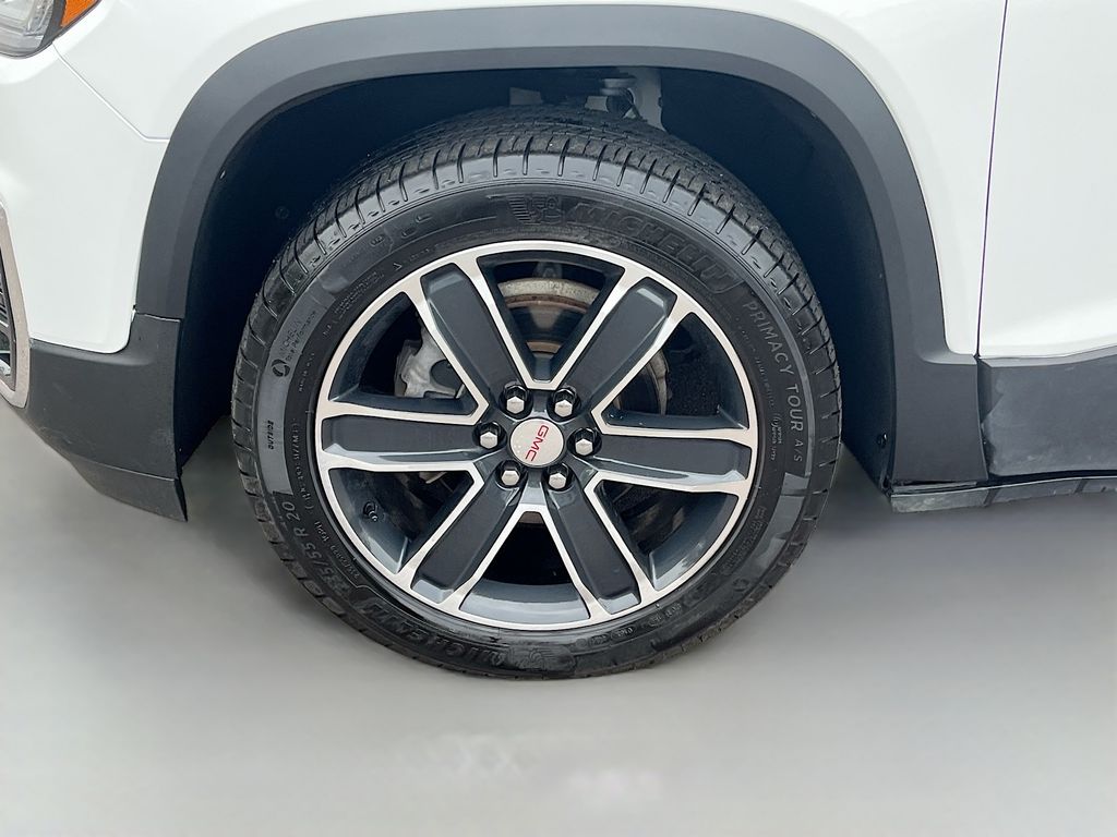 Used 2023 White GMC SLT image 33