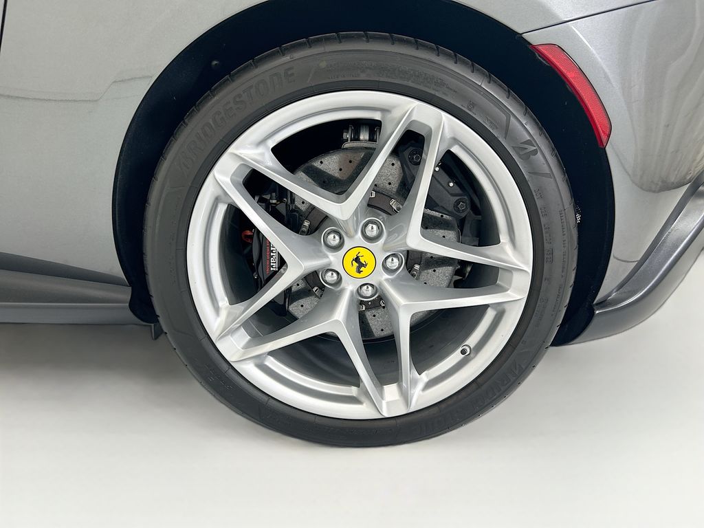 Thumbnail: 2023 Ferrari Roma - 30