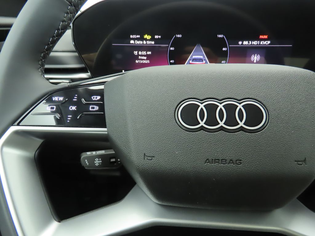 Thumbnail: 2025 Audi Q5 - 12