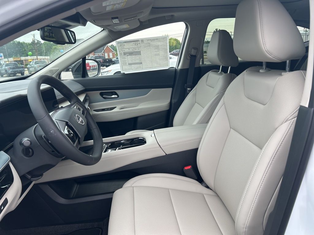 2026 Nissan Murano SL White at Coastal Chevrolet Cadillac