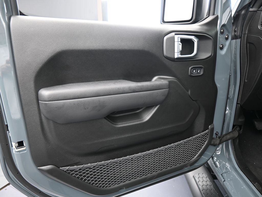 New 2026 Anvil Clear Coat Jeep Sport image 15