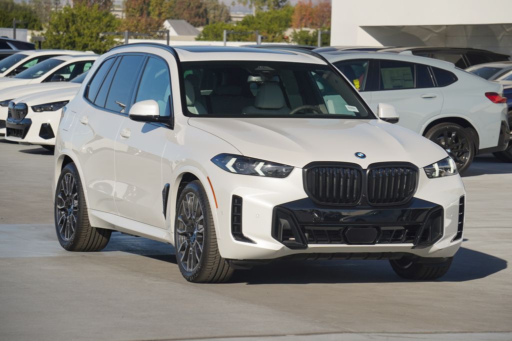 2025 BMW X5 xDrive50e 3