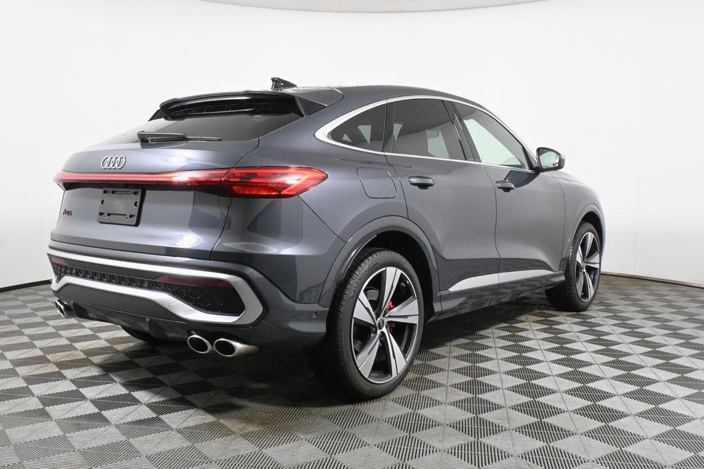 Thumbnail: 2025 Audi SQ5 - 7