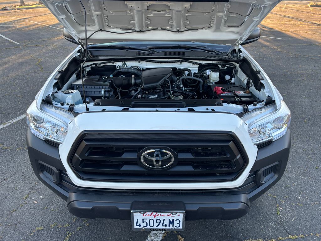 Thumbnail: 2022 Toyota Tacoma - 25
