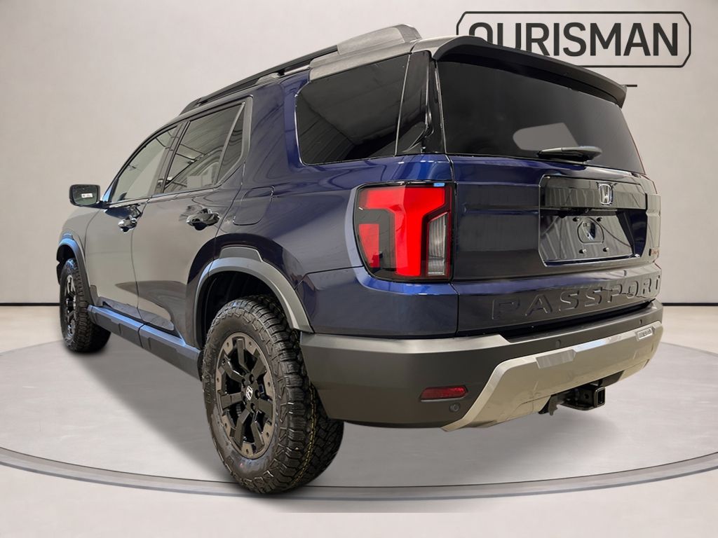 View vehicle photo 5