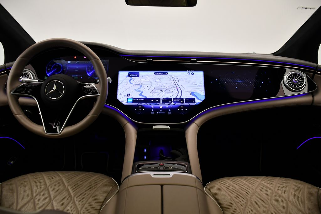 Thumbnail: 2023 Mercedes-Benz EQS - 18