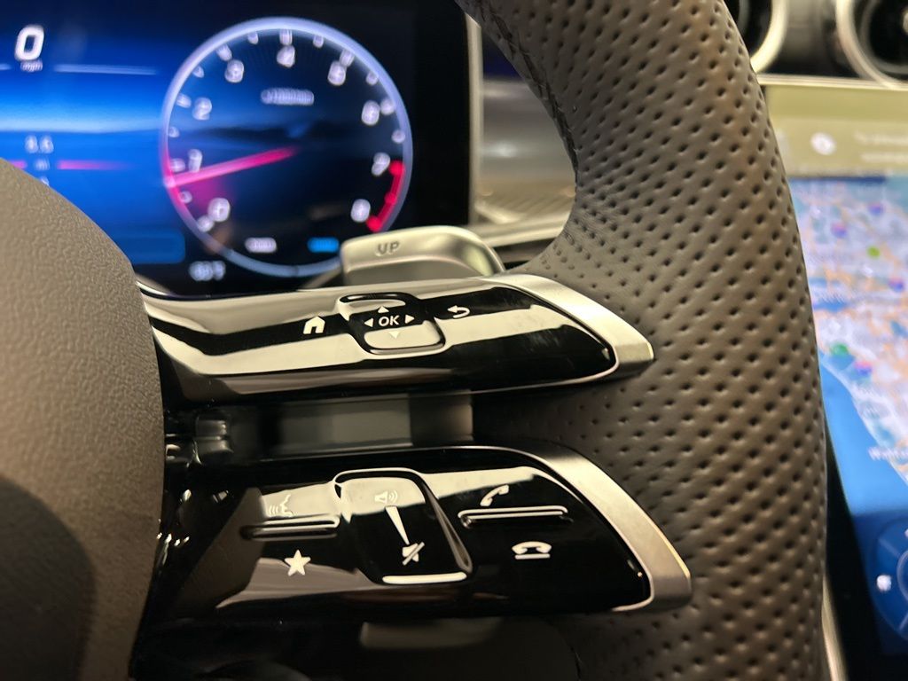 Thumbnail: 2026 Mercedes-Benz GLC - 15