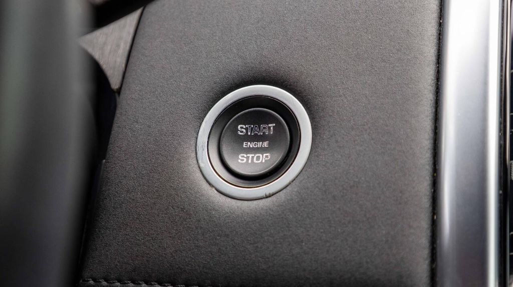 Used 2021 Land Rover Discovery Sport S 4D Sport Utility