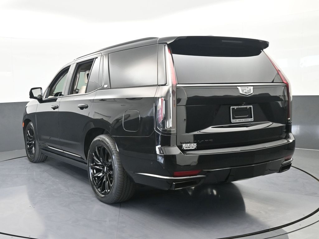 Used 2021 Black Raven Cadillac Sport Platinum image 4