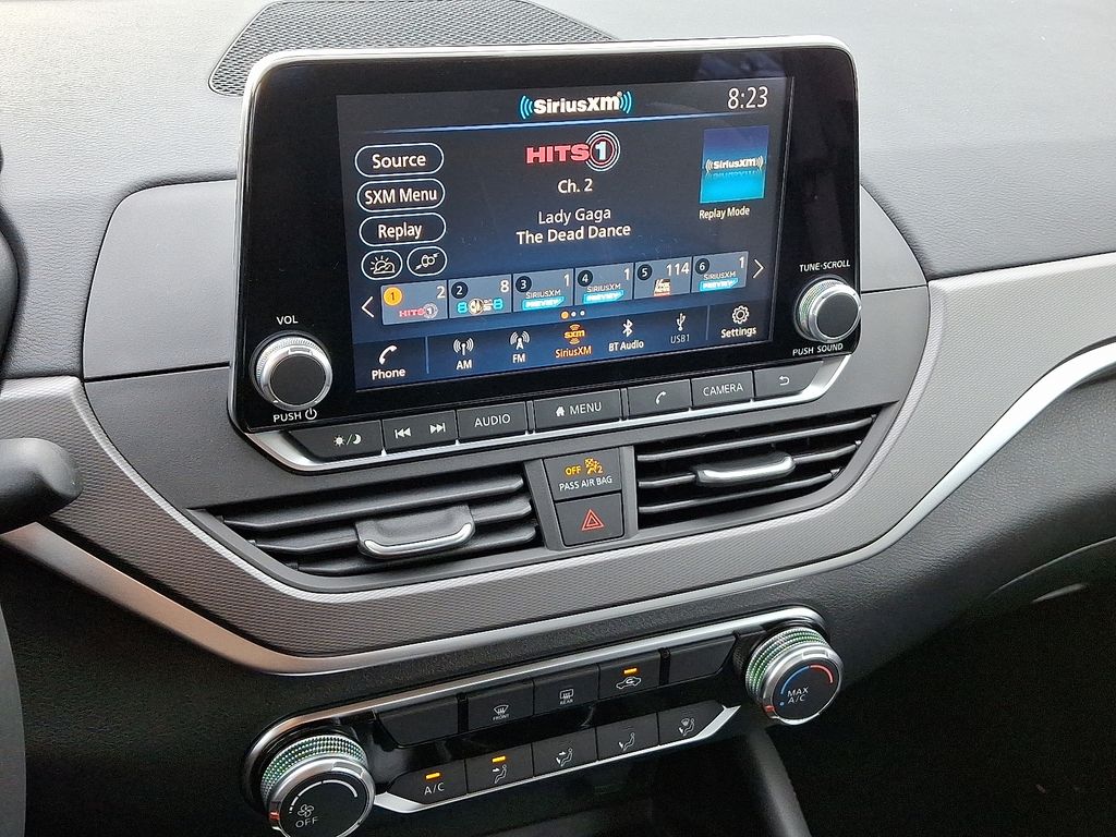 Thumbnail: 2025 Nissan Altima - 8