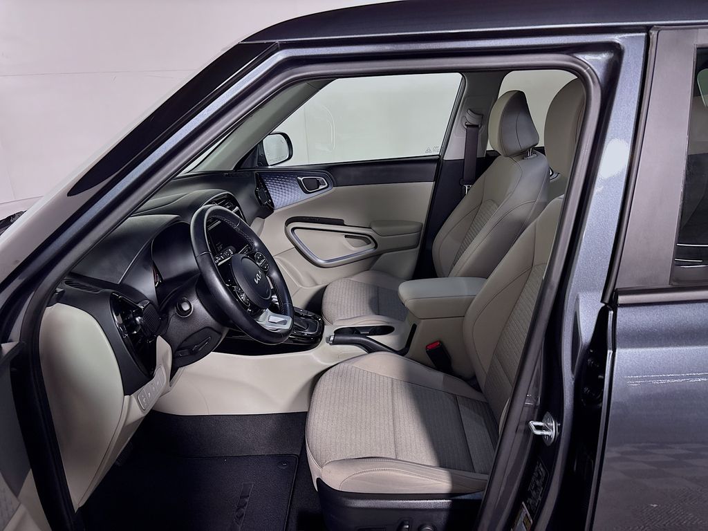2023 Kia Soul EX