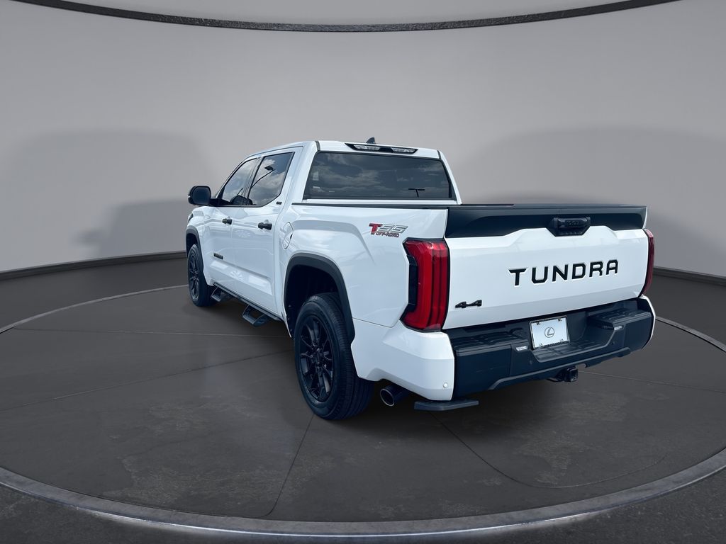 Thumbnail: 2023 Toyota Tundra - 10