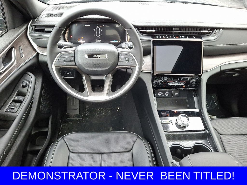 New 2025 Jeep Grand Cherokee L SUV