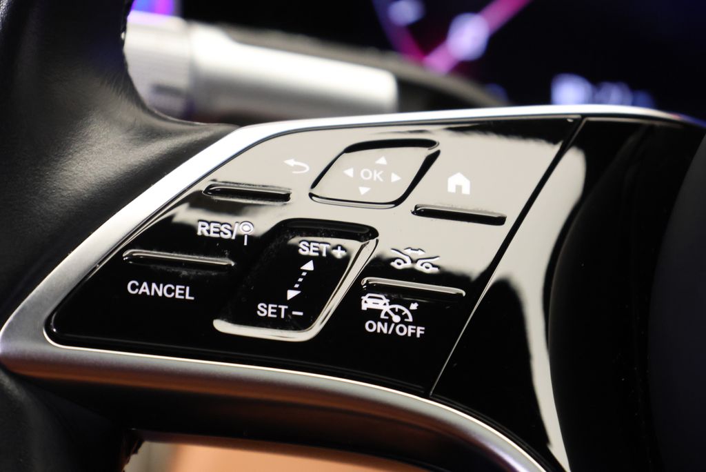 Thumbnail: 2023 Mercedes-Benz S-Class - 21