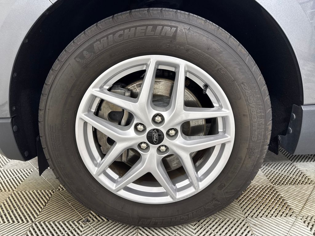 Certified Used 2023 Gray Ford SEL image 13