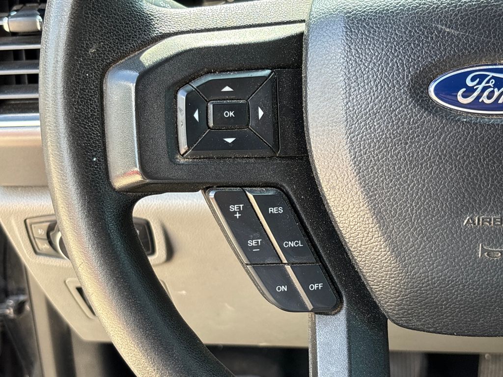 Used 2018 Black Ford  image 19