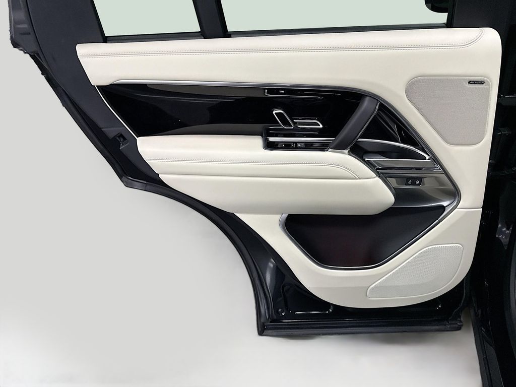 Thumbnail: 2026 Land Rover Range Rover - 25